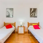 Villa Roser - Family Only